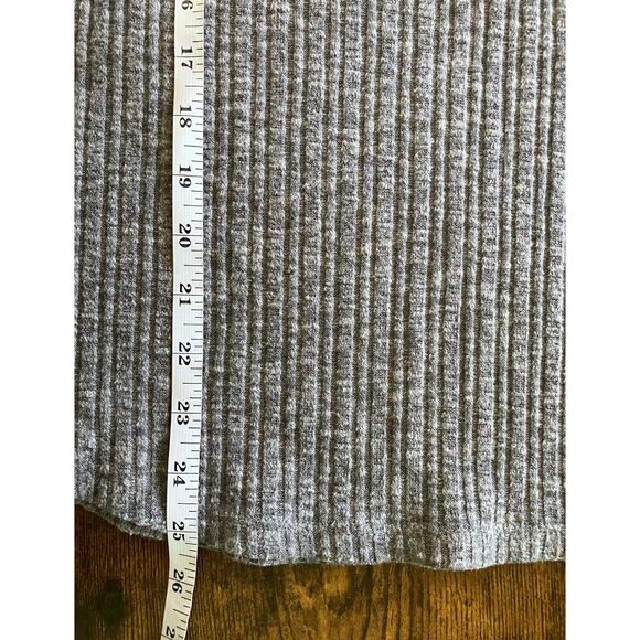 Lucky Brand ribbed knit lace up long sleeve pullover top - Picture 8 of 9